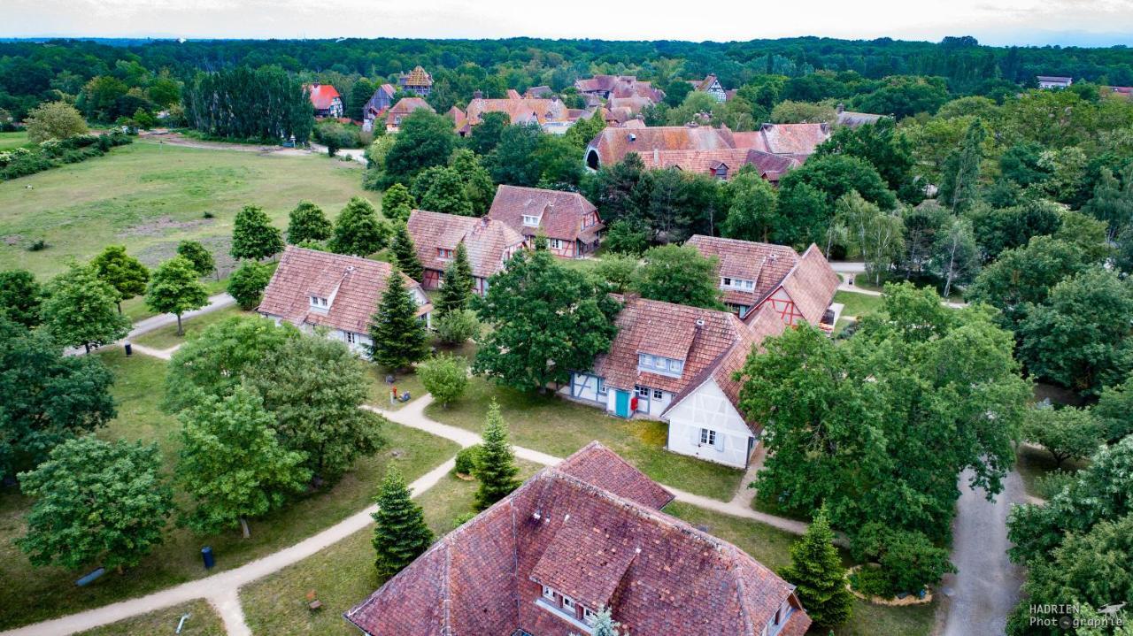 Les Loges De L'Ecomusee D'Alsace Юнгерсайм Экстерьер фото